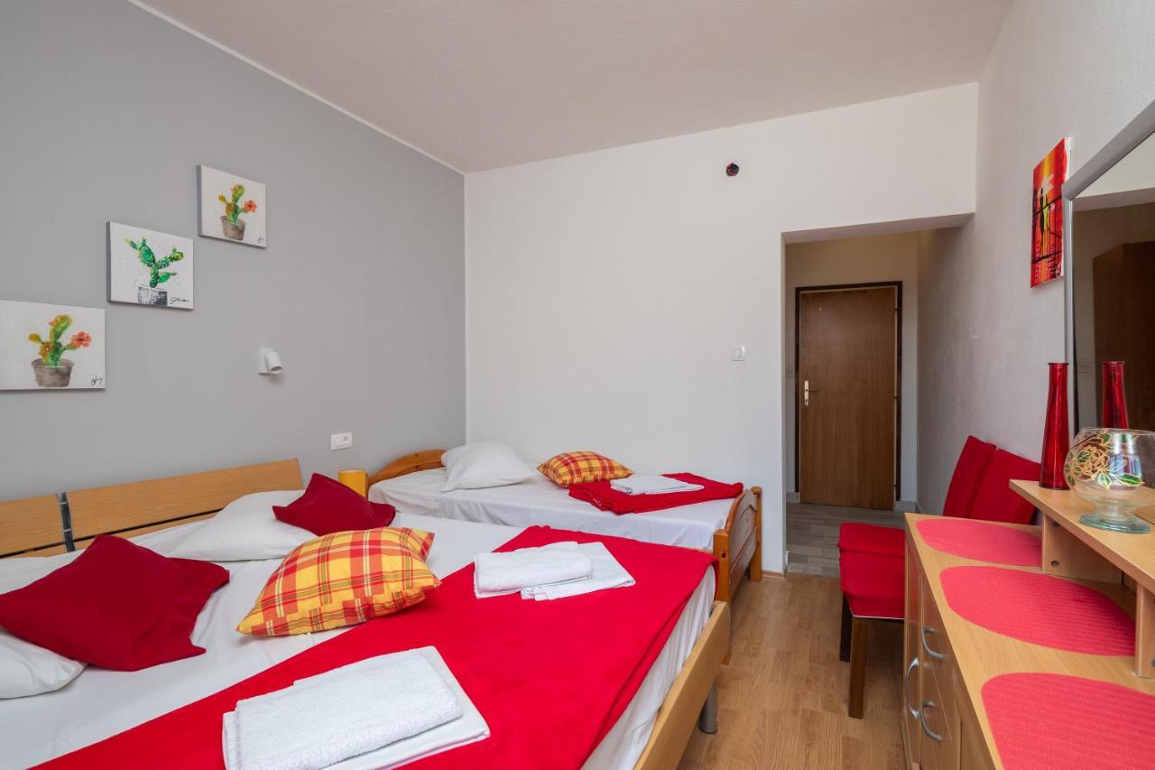Apartma Borovina